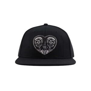 ✨BNWT - Skeleton Skulls Hands Trucker Adjustable Hat Baseball Cap✨